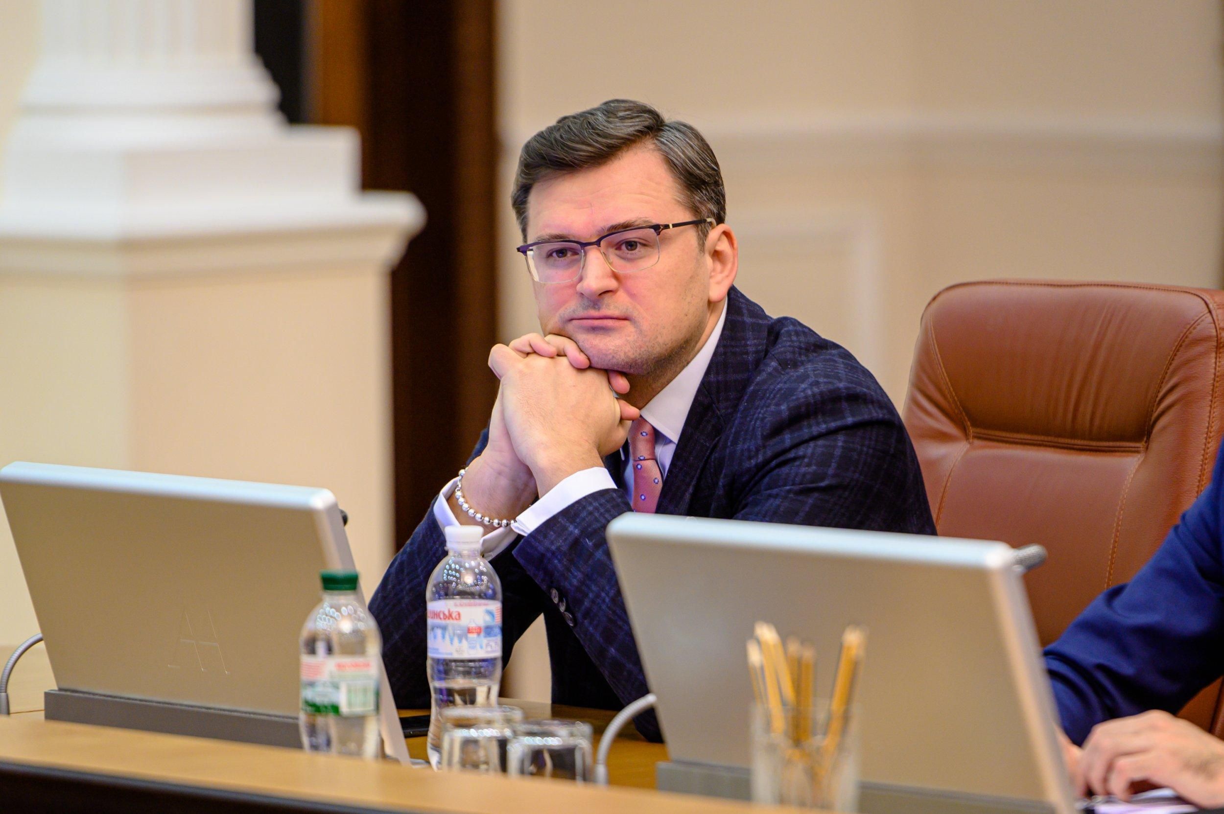 Кулеба запропонував направити висланих з Москви дипломатів в Київ