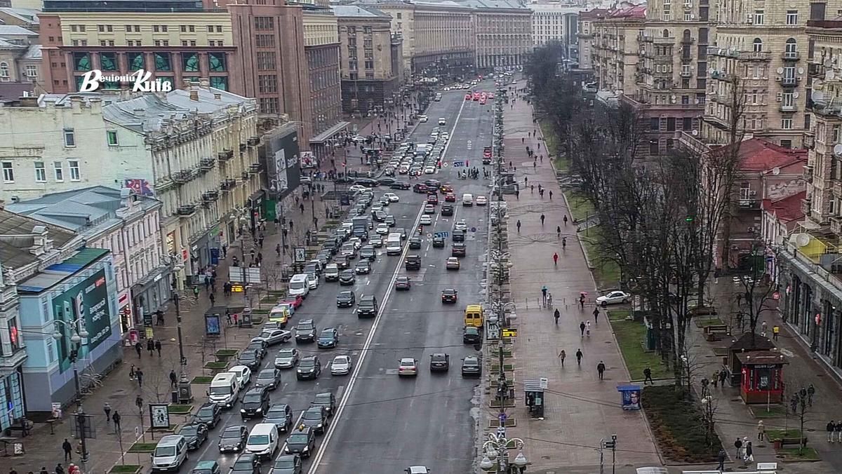 Движение по Крещатику заблокируют из-за ремонта