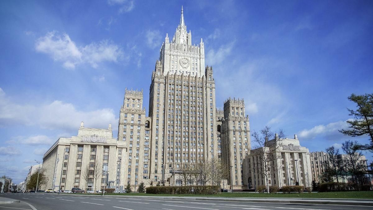 Россия высылает еще одного украинского дипломата