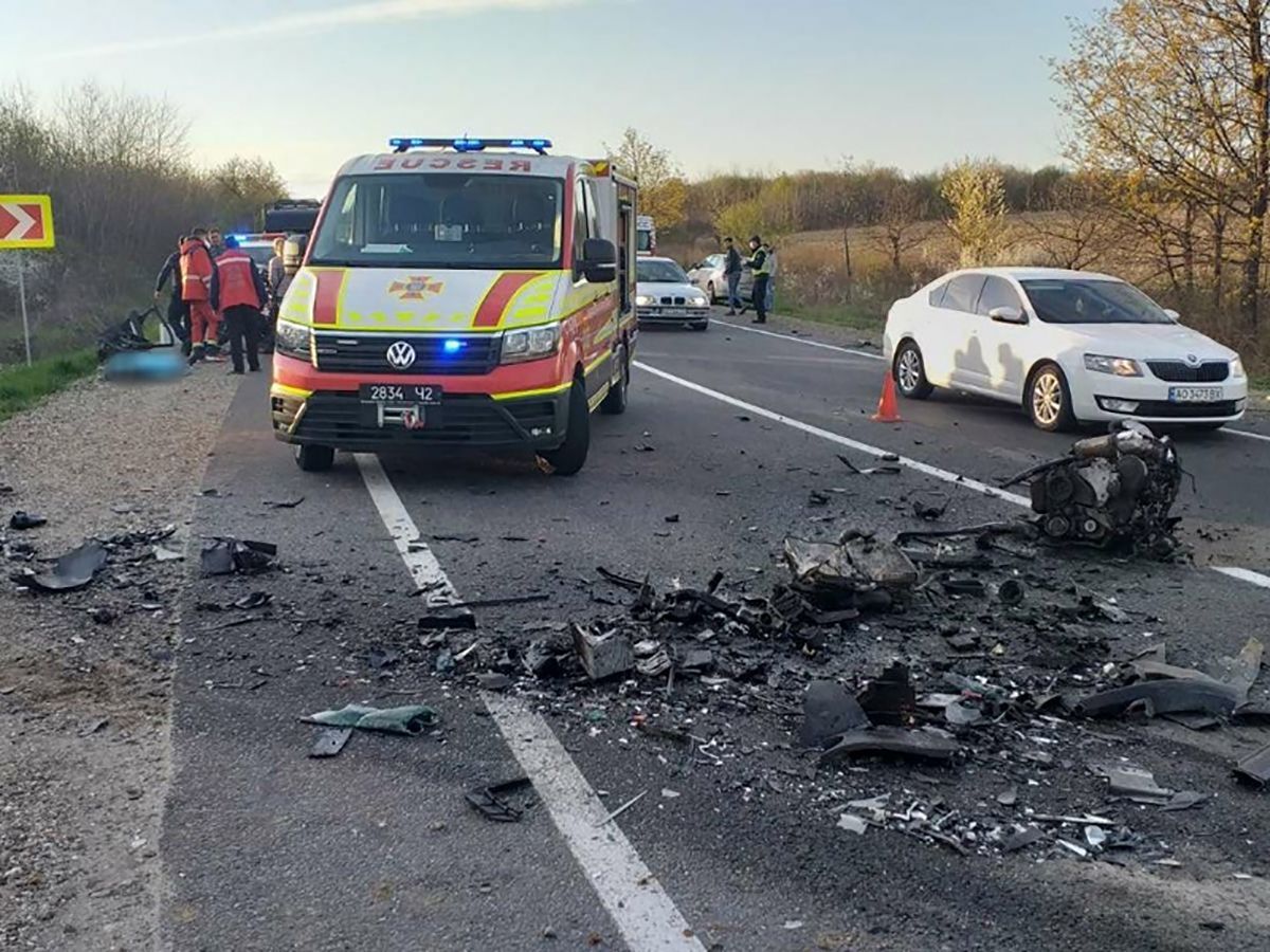 Авария на Закарпатье: три человека погибли, еще один в реанимации