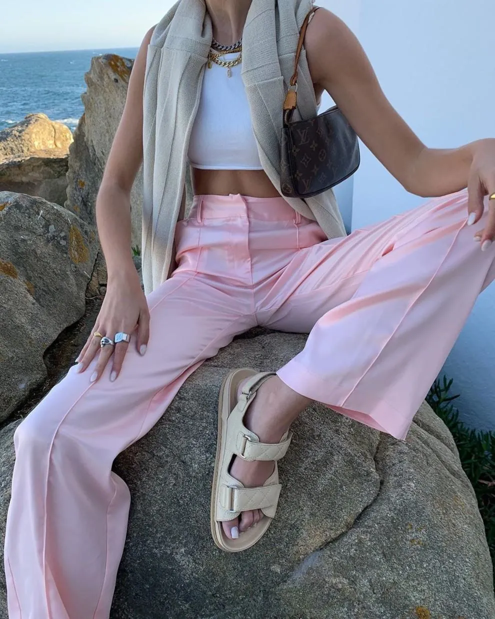 Трендове літнє взуття 2021 Трендове літнє взуття 2021