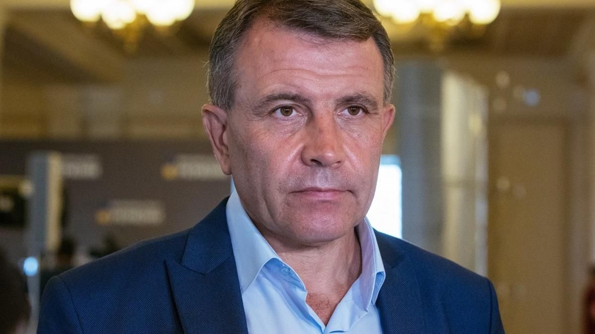 Ексрегіонал Валерій Гнатенко теж захищатиме дисертацію Ексрегіонал Валерій Гнатенко теж захищатиме дисертацію