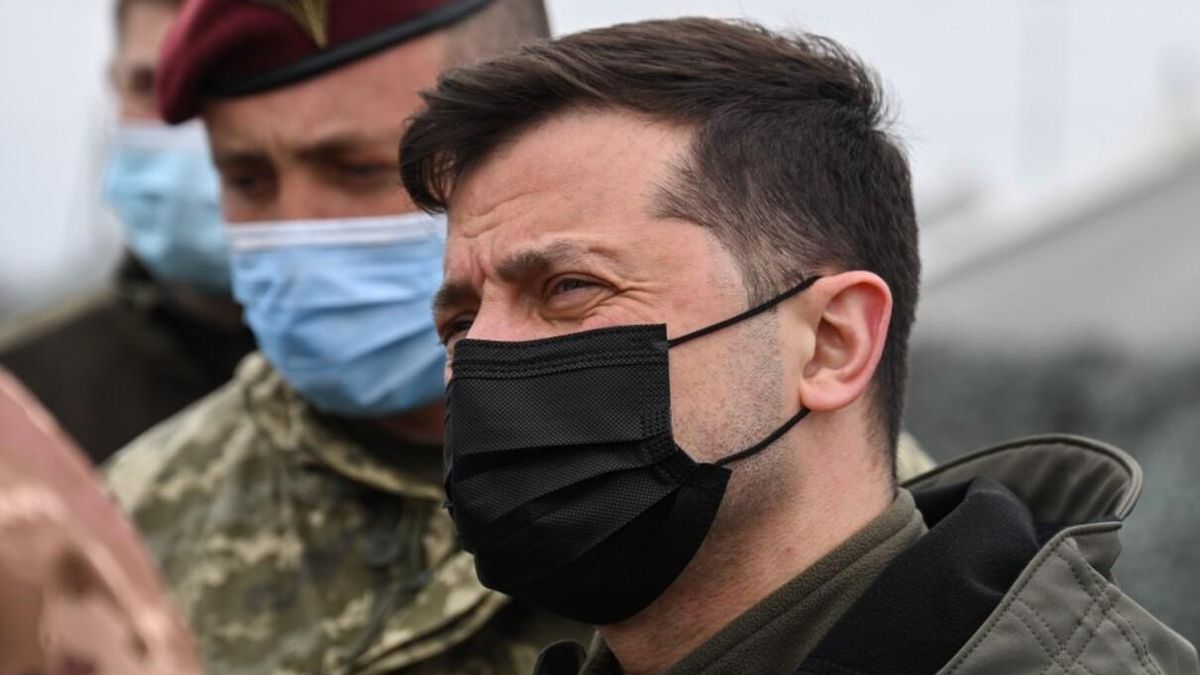 Зеленский об отводе войск России: мы должны быть готовы Зеленский об отводе войск России: мы должны быть готовы
