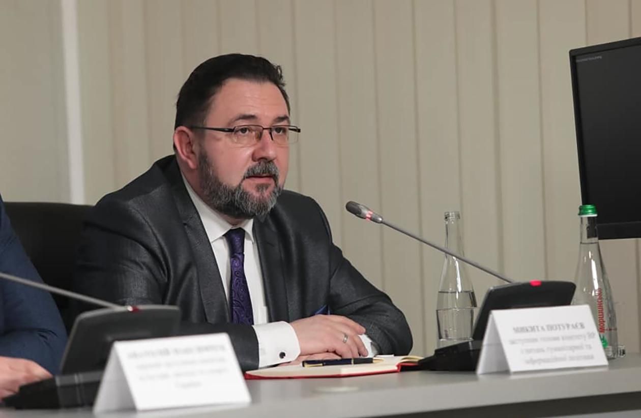 Экзамен по украинскому для госслужащих могут отложить на 2022 год Экзамен по украинскому для госслужащих могут отложить на 2022 год