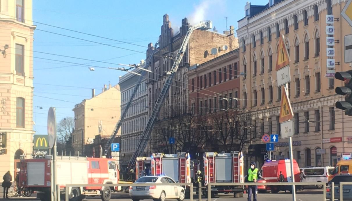Пожежа в хостелі у Ризі 28 квітня 2021: фото, відео Пожежа в хостелі у Ризі 28 квітня 2021: фото, відео