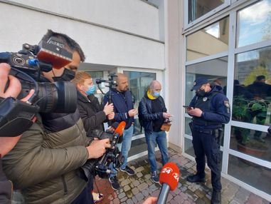 Общественный совет просит МОН обратить внимание на нарушения во время защиты диссертации Кивы
