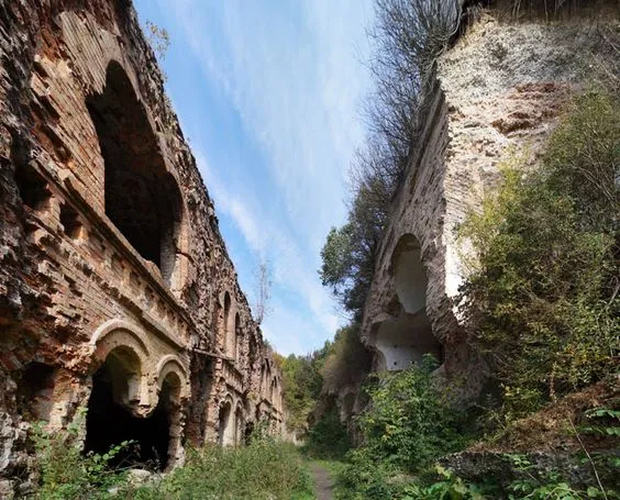Таємниці і легенди Таранівського форту Таємниці і легенди Таранівського форту