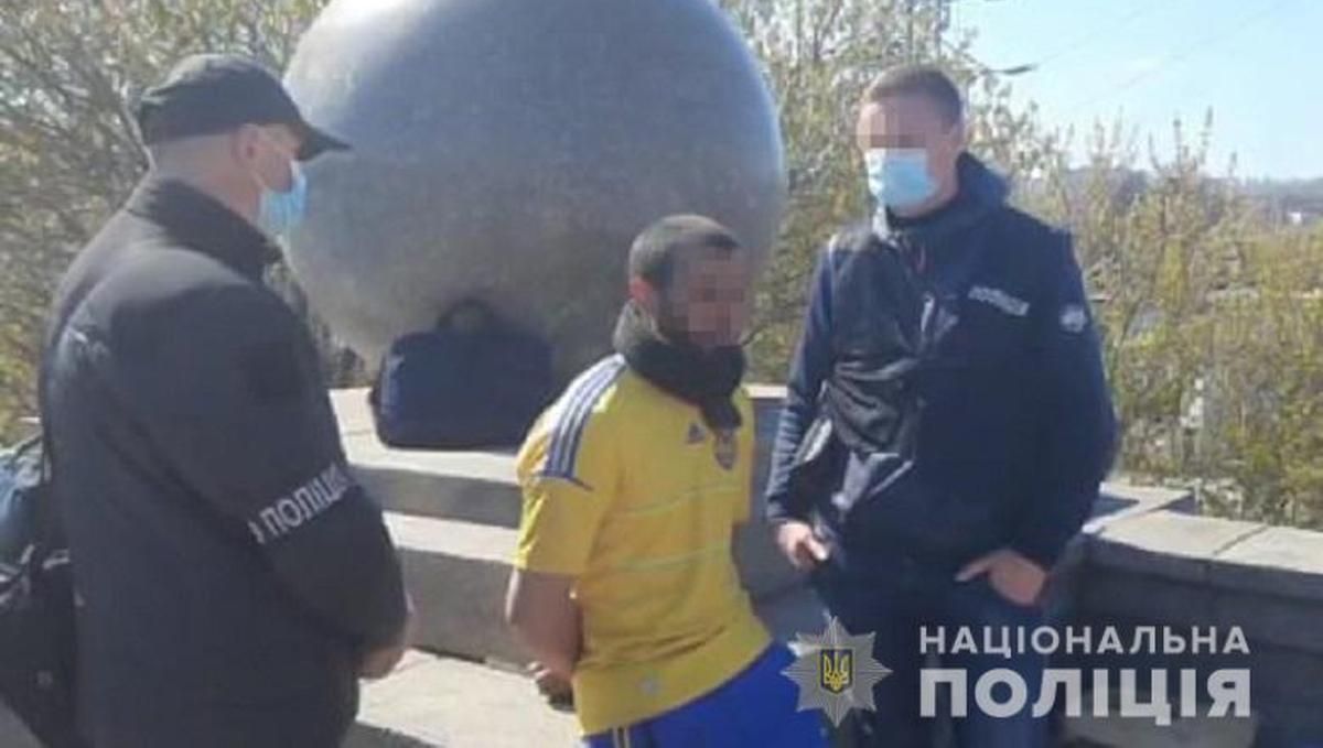 В Киеве задержали мужчину, который убил и расчленил знакомого