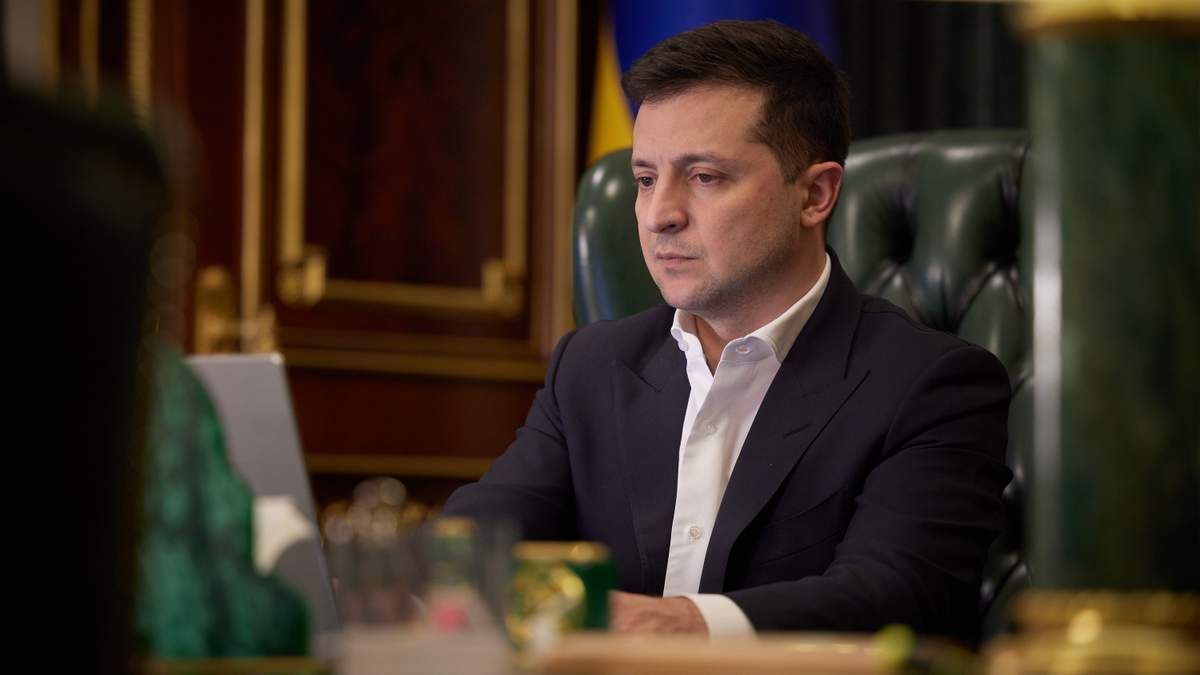 Менше сміється, – Стефанчук розповів, як Зеленський змінився за 2 роки Менше сміється, – Стефанчук розповів, як Зеленський змінився за 2 роки