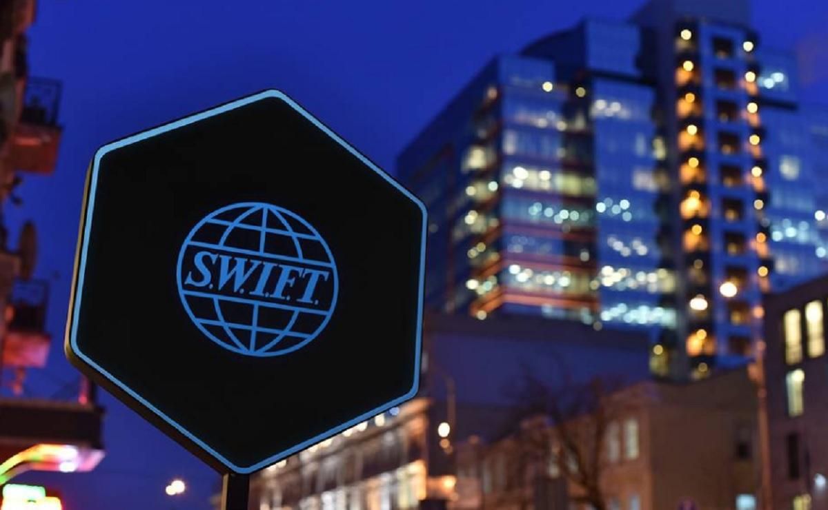Європарламент пропонує відключити Росію від SWIFT Європарламент пропонує відключити Росію від SWIFT