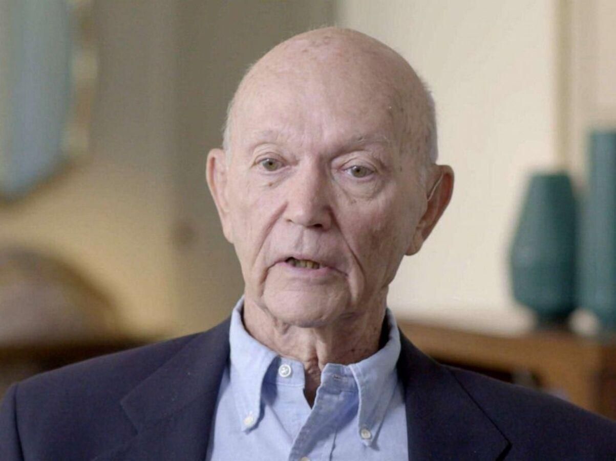 Помер Майкл Коллінз - астронавт екіпажу Апполон-11 Помер Майкл Коллінз - астронавт екіпажу Апполон-11