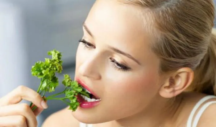 Жуйте петрушку Жуйте петрушку