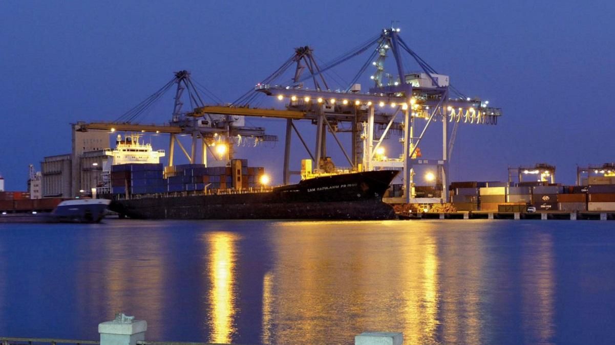 Судан зупинив будівництво бази Росії на березі Червоного моря Судан зупинив будівництво бази Росії на березі Червоного моря