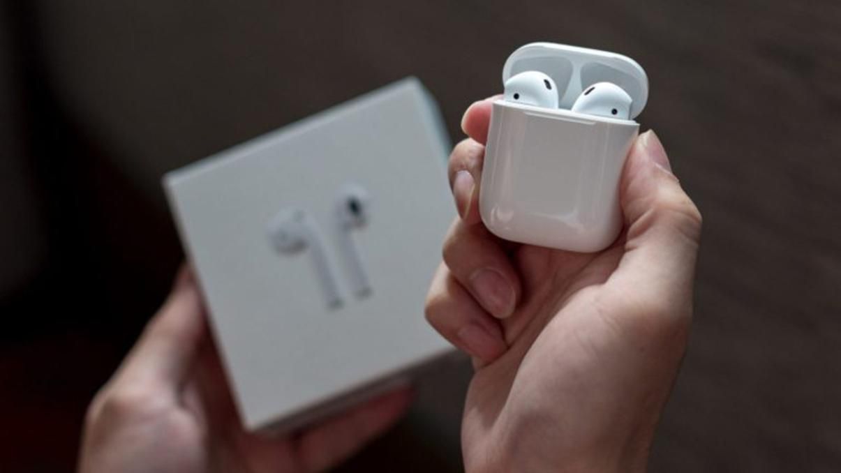 Apple випустить на 25 мільйонів менше AirPods у 2021 році Apple випустить на 25 мільйонів менше AirPods у 2021 році