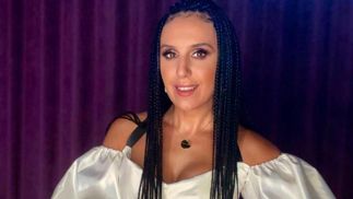 Джамала покорила изысканным образом в атласном костюме: стильное фото