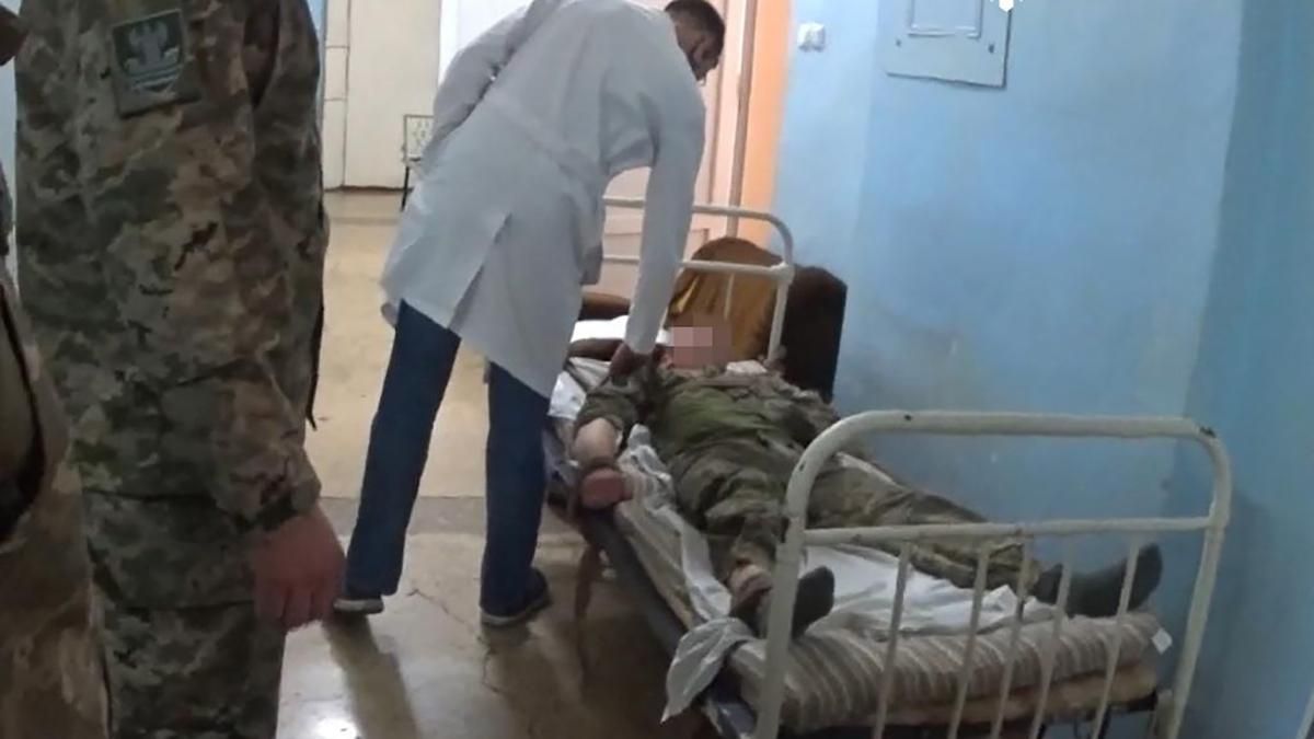 В Одессе солдат порезал коллегу и полицейского: результат экспертизы