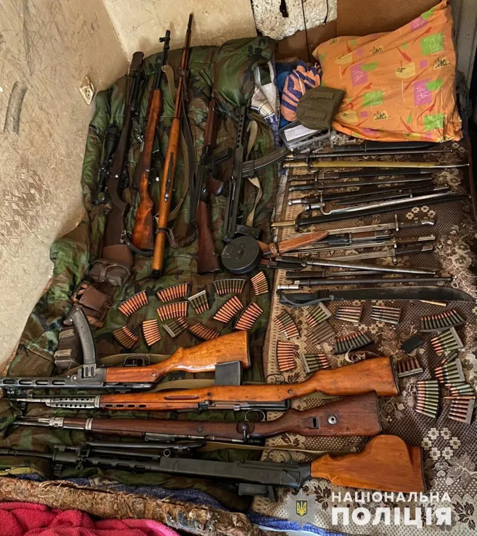 зброя кримінальні зачистки в Одесі наркотики злодії в законі зброя кримінальні зачистки в Одесі наркотики злодії в законі