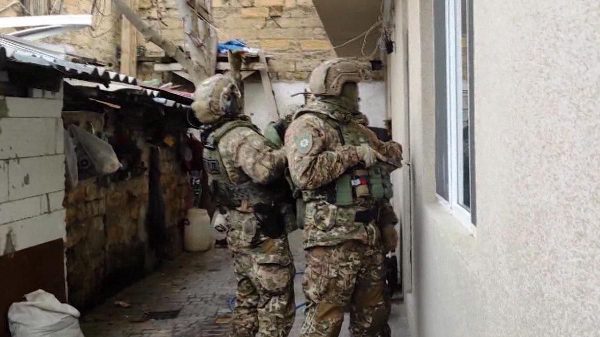 Страстная неделя в Одессе: полиция зачищает город от криминалитета Страстная неделя в Одессе: полиция зачищает город от криминалитета