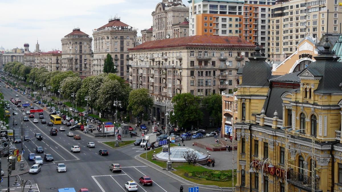 В Киеве на Крещатике частично ограничат движение