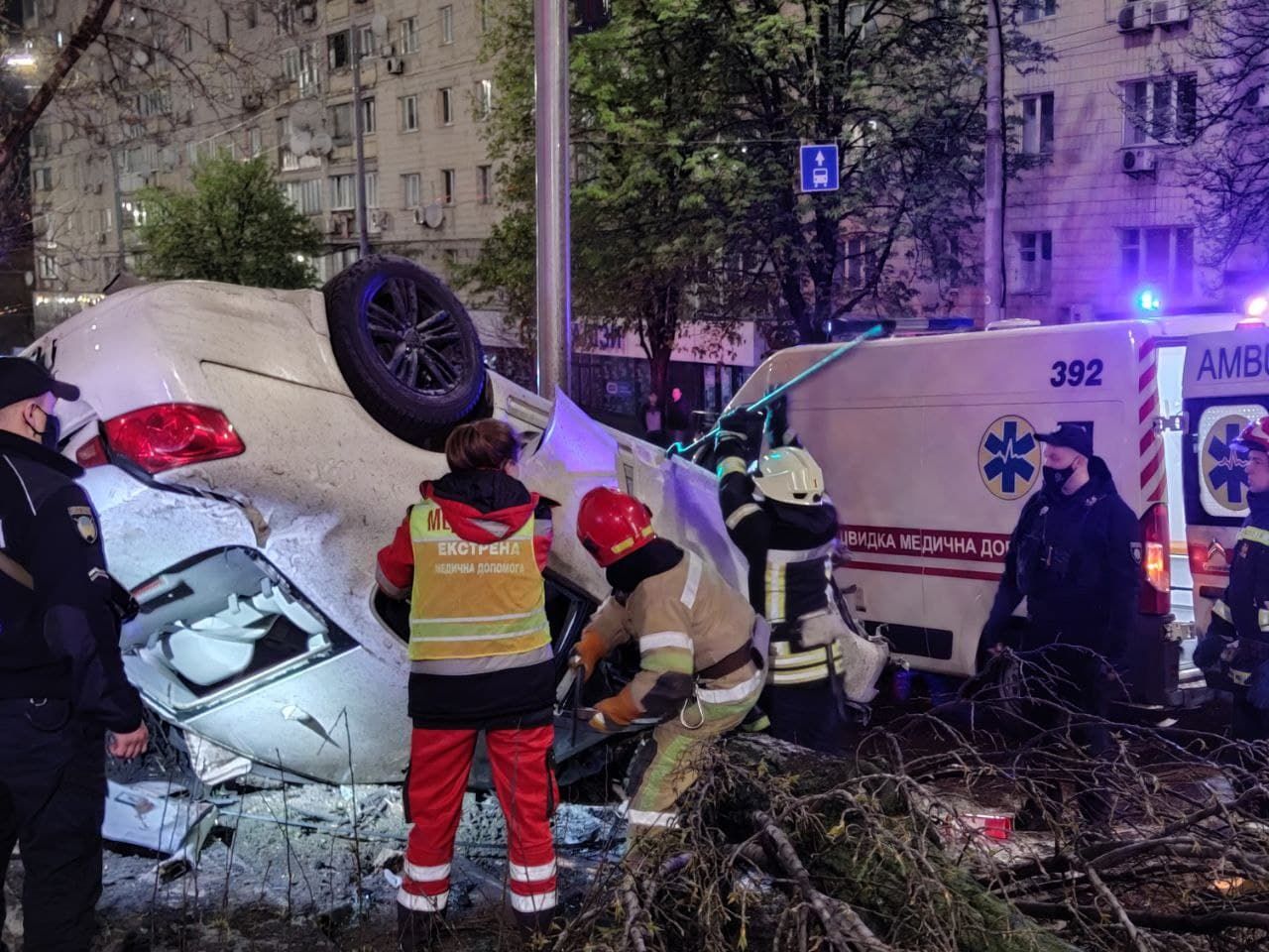 ДТП в Києві 1 травня 2021 за участю п'яного водія: загинула дівчина