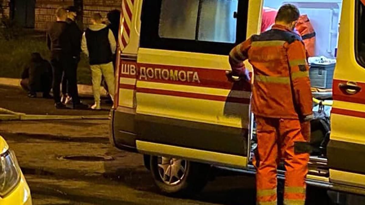 В Киеве устроили массовую драку с поножовщиной: есть пострадавшие – фото В Киеве устроили массовую драку с поножовщиной: есть пострадавшие – фото