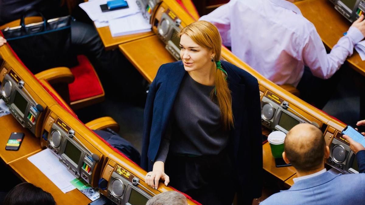 Перша реакція зі Слуги народу на рішення суду щодо перемоги Вірастюка Перша реакція зі Слуги народу на рішення суду щодо перемоги Вірастюка