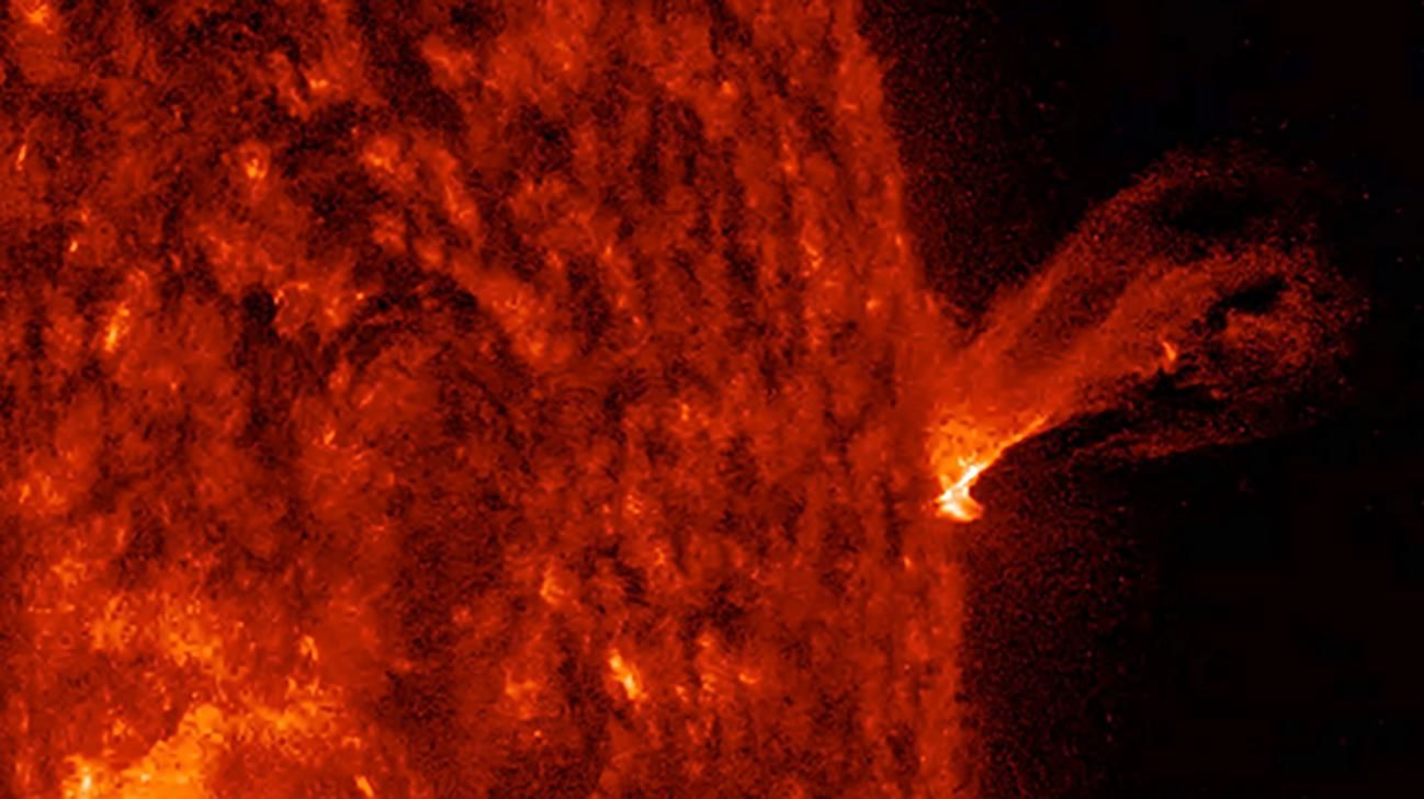 Небезпека для людства: які секрети приховує наше Сонце Небезпека для людства: які секрети приховує наше Сонце