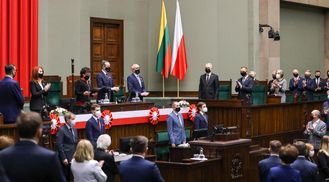 У Варшаві відзначають річницю схвалення Конституції: зібралися лідери 5 країн