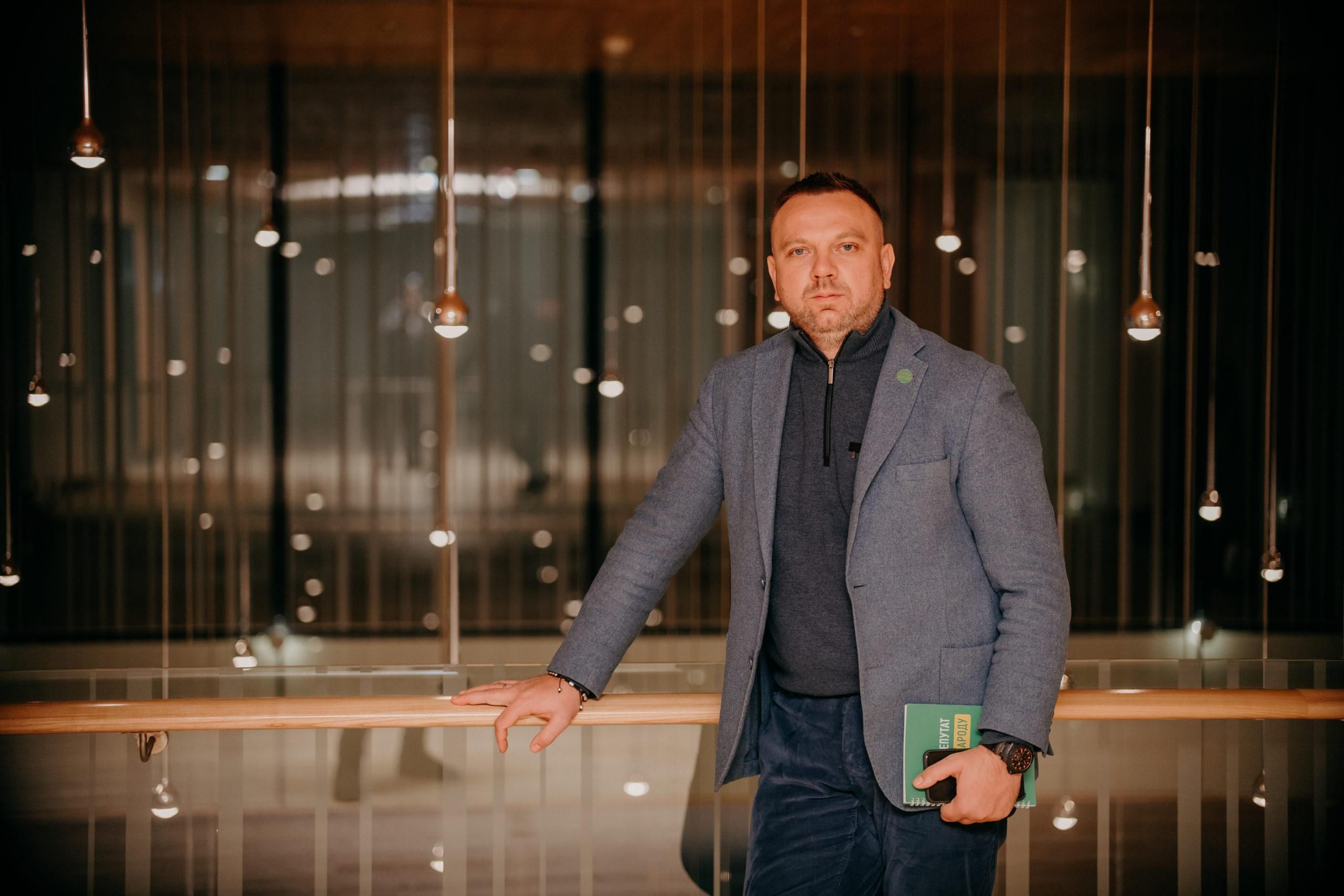 Для людей з окупованих територій хочуть спростити оформлення паспортів Для людей з окупованих територій хочуть спростити оформлення паспортів