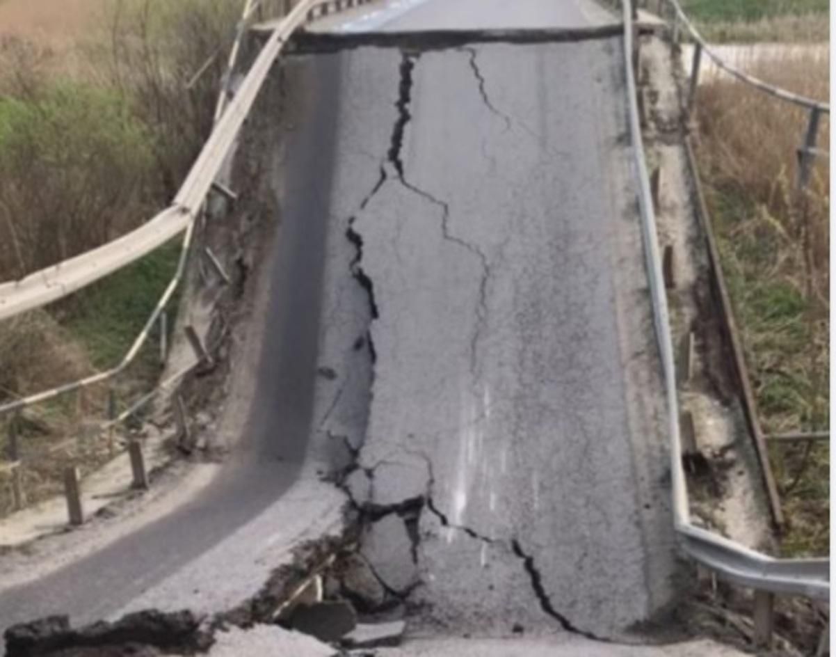 Укравтодор розповіл, коли відбудує міст, який обвалився на Львівщині Укравтодор розповіл, коли відбудує міст, який обвалився на Львівщині