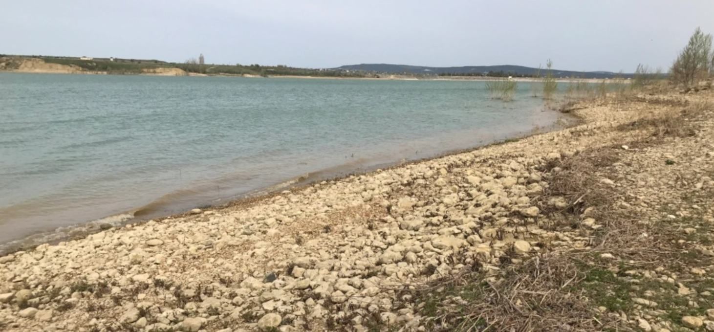 Уровень воды в Белогорском водохранилище Крыма начал снижаться