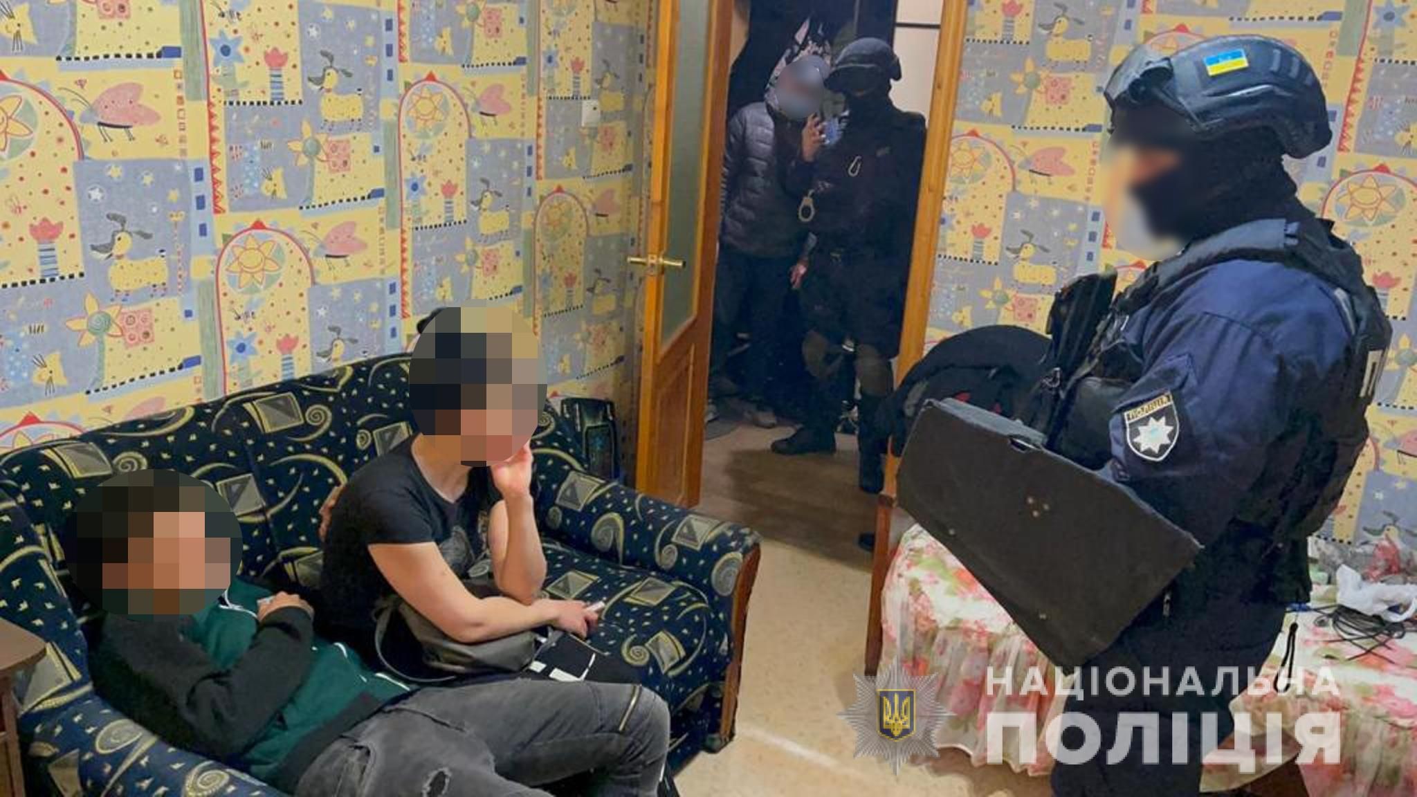Поліція затримала підозрюваного у вбивстві молодої пари у Харкові