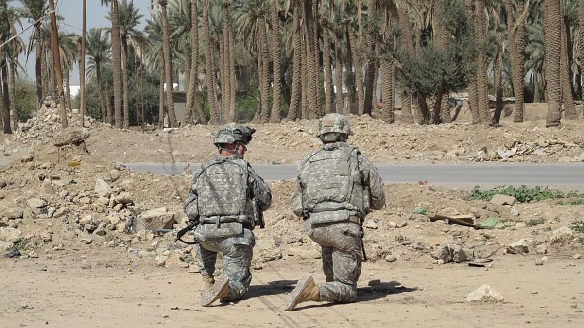 В Ираке обстреляли ракетами военную базу Айн аль-Асад В Ираке обстреляли ракетами военную базу Айн аль-Асад