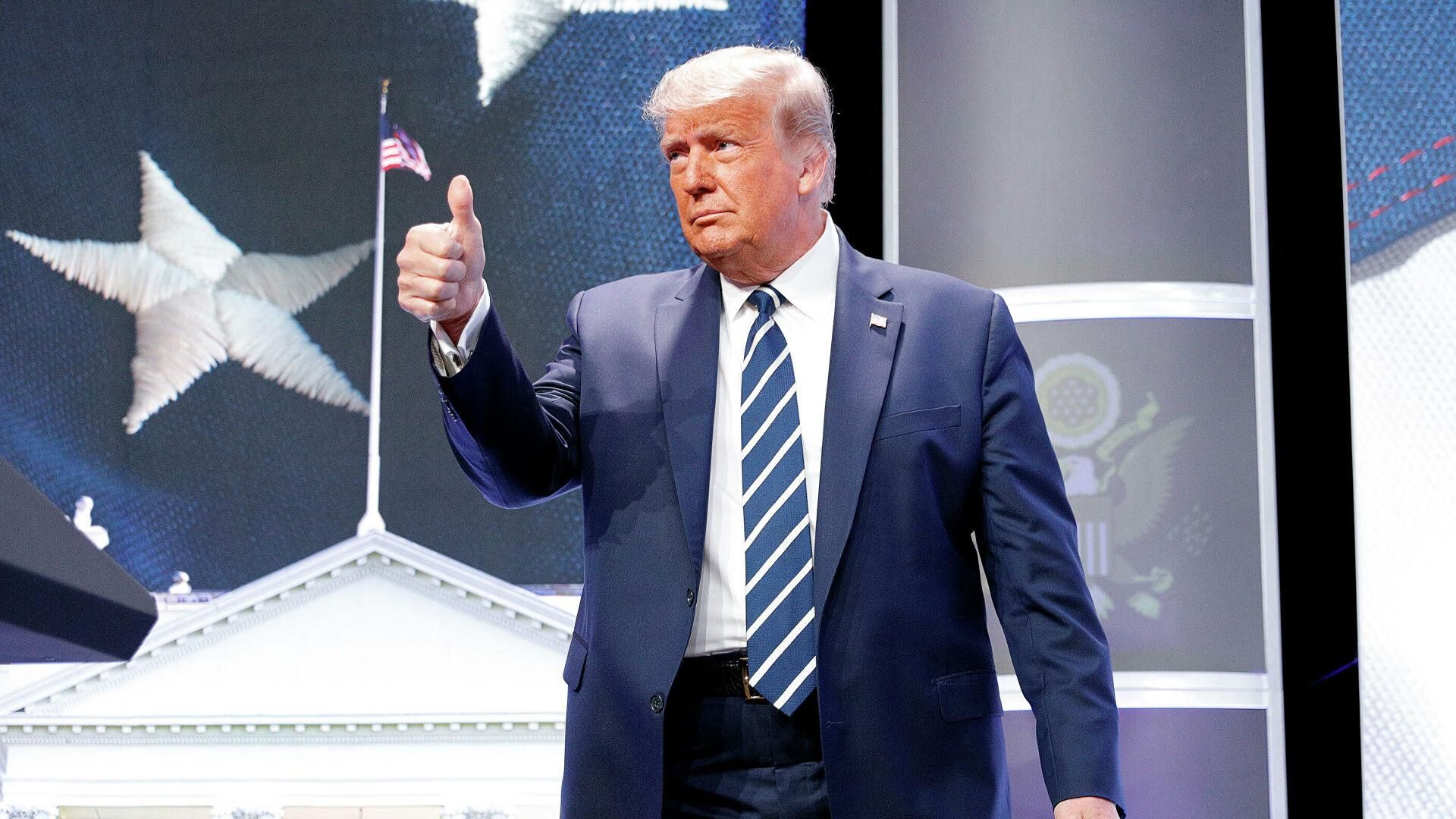 Трамп, якого заблокували у Facebook і Twitter, запустив свій сайт Трамп, якого заблокували у Facebook і Twitter, запустив свій сайт