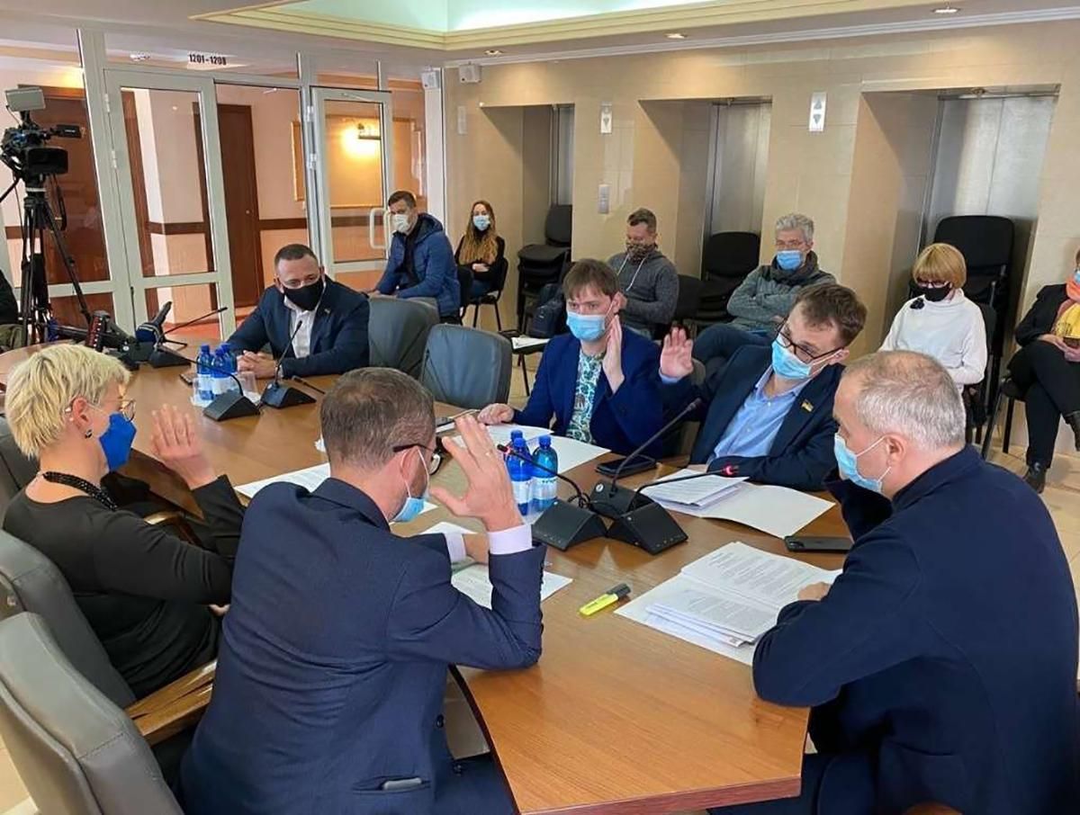 За антисемитизм хотят ввести уголовную ответственность За антисемитизм хотят ввести уголовную ответственность