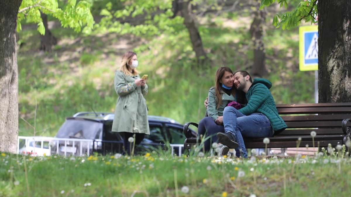 Харьковщина, Хмельницкая стали желтыми, Черниговщина - оранжевой Харьковщина, Хмельницкая стали желтыми, Черниговщина - оранжевой