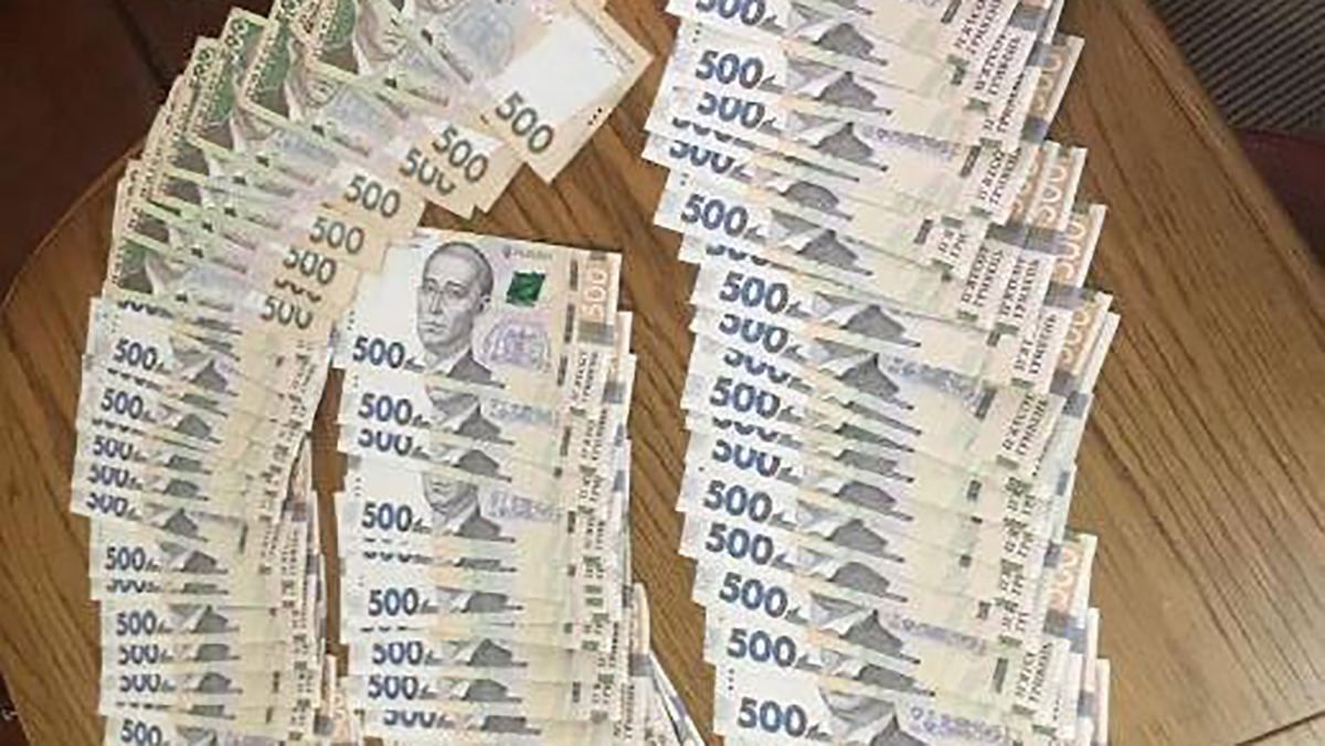 На Тернопільщині судитимуть 4 людей, які присвоїли кошти для атовців На Тернопільщині судитимуть 4 людей, які присвоїли кошти для атовців