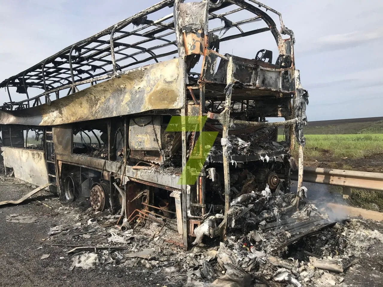 Пожежа автобус Одеса Київ Згарище ДСНС Пожежа автобус Одеса Київ Згарище ДСНС