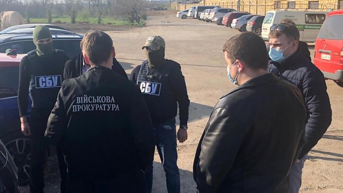 В Одессе спецпрокуратура разоблачила взяточника из Военторгсервиса В Одессе спецпрокуратура разоблачила взяточника из Военторгсервиса