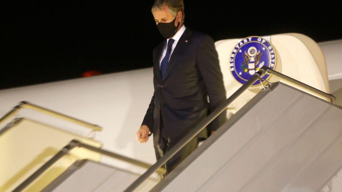 Блінкен прибув у Київ, а Держдеп оприлюднив із цього приводу заяву Блінкен прибув у Київ, а Держдеп оприлюднив із цього приводу заяву