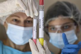 Румунія передасть Україні 100 тисяч доз COVID-вакцини AstraZeneca