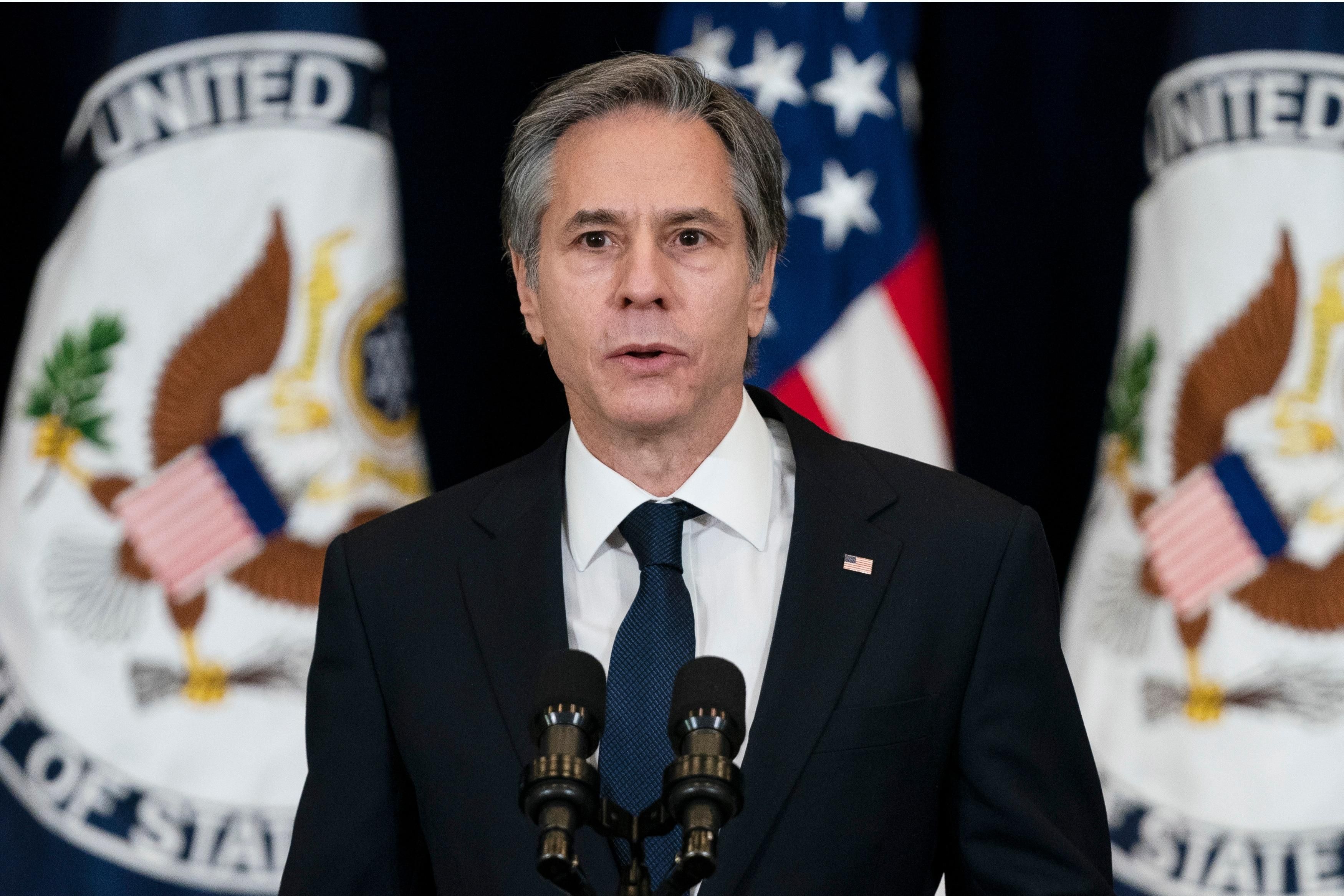 Блінкен висловився щодо відключення Росії від системи SWIFT. Блінкен висловився щодо відключення Росії від системи SWIFT.