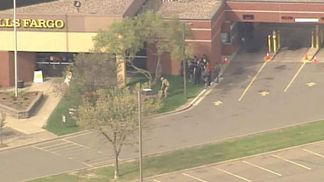 У США чоловік захопив відділення банку: в заручниках опинилось 5 працівників