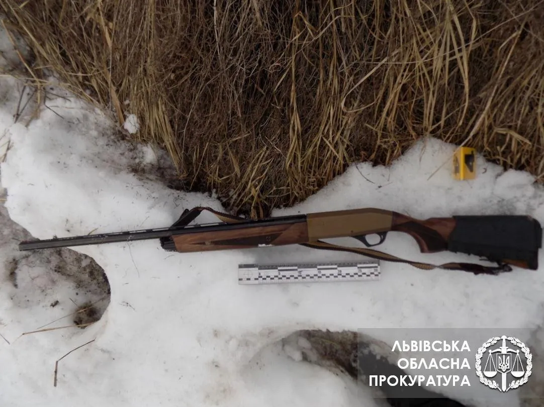 П'яний водій відстрілювався від патрульних з рушниці: йому загрожує довічне ув'язнення – фото