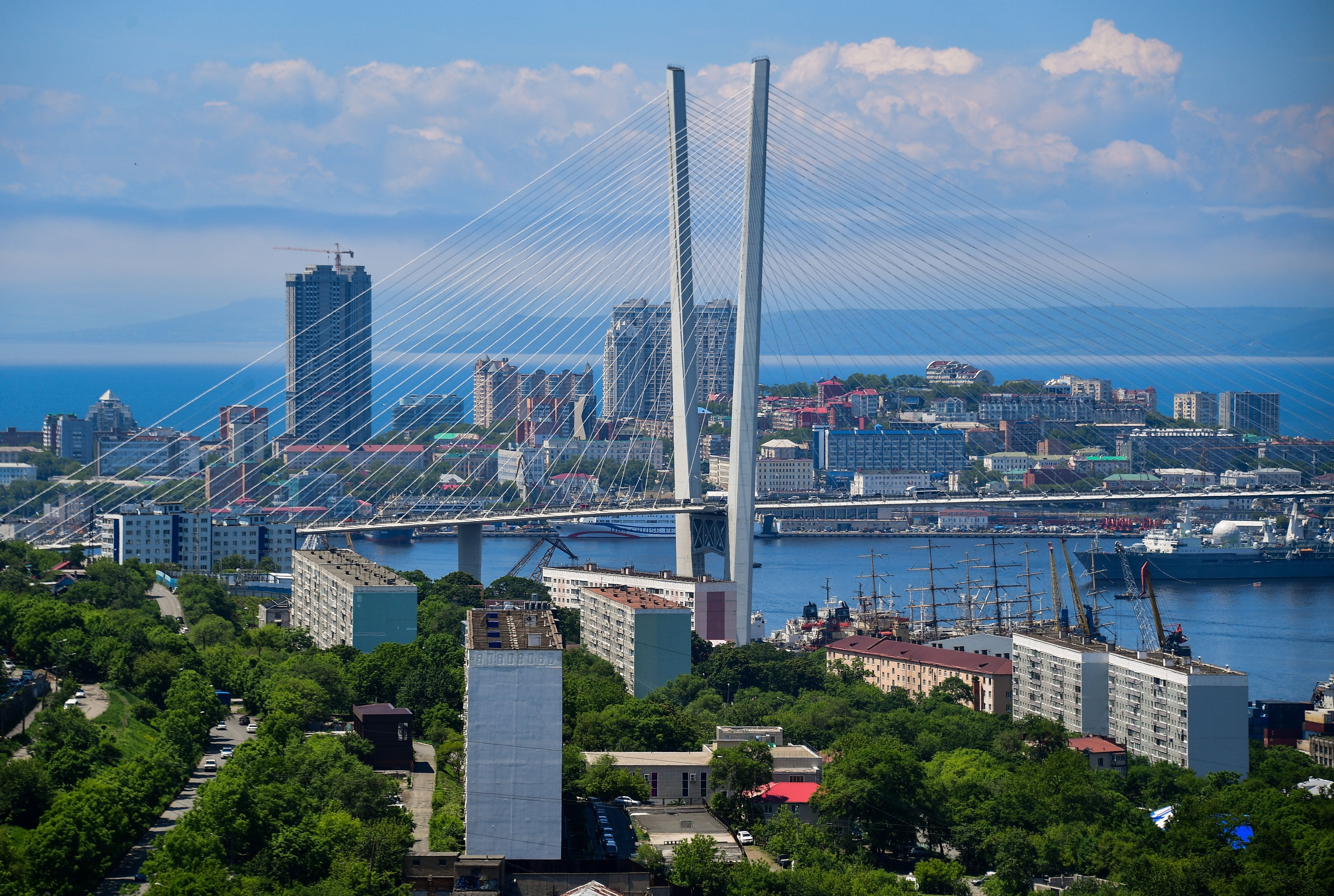 У Росії осоромились, вивісивши ворожі прапори