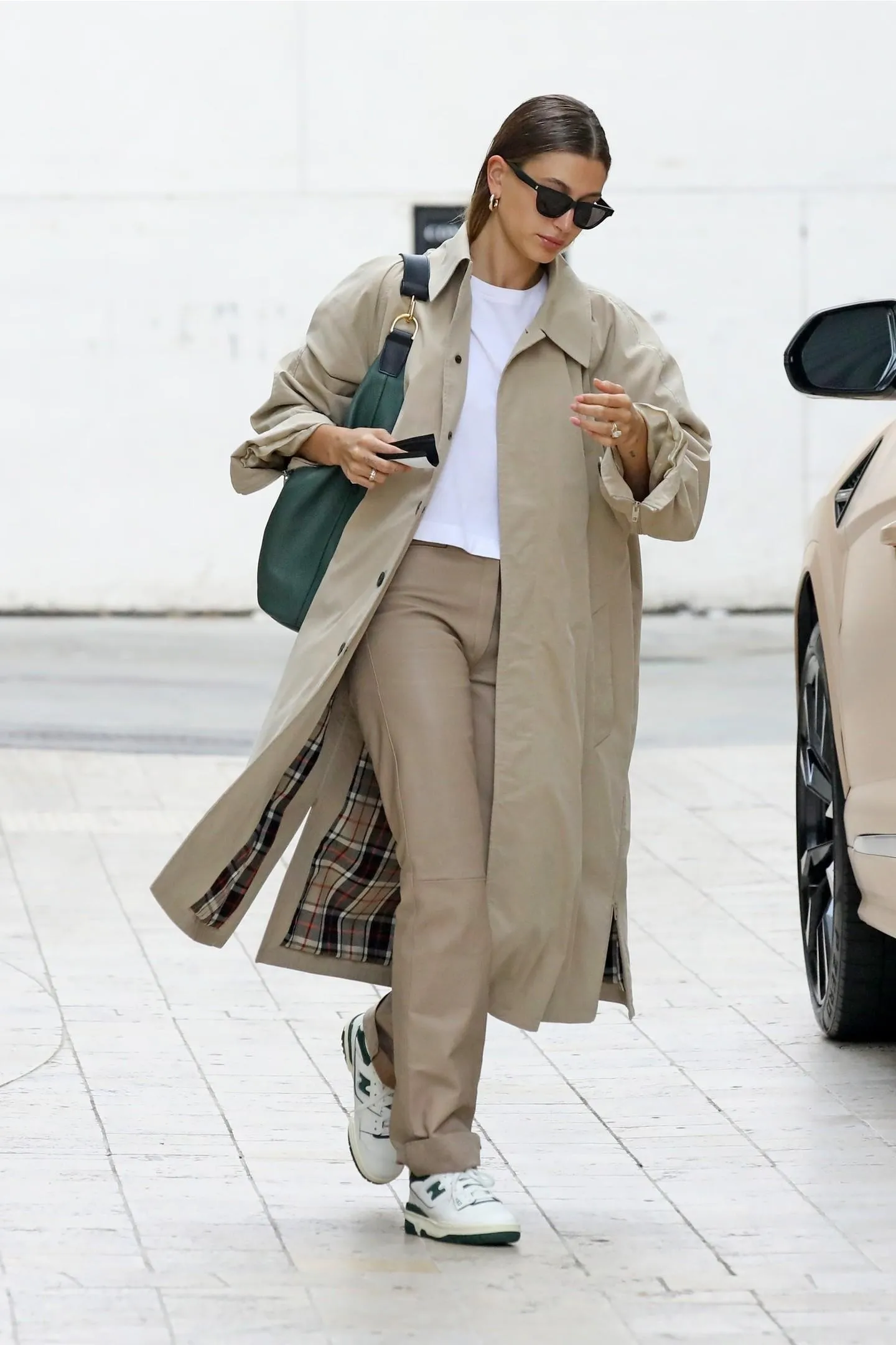 Стильний образ Гейлі Бібер Стильний образ Гейлі Бібер