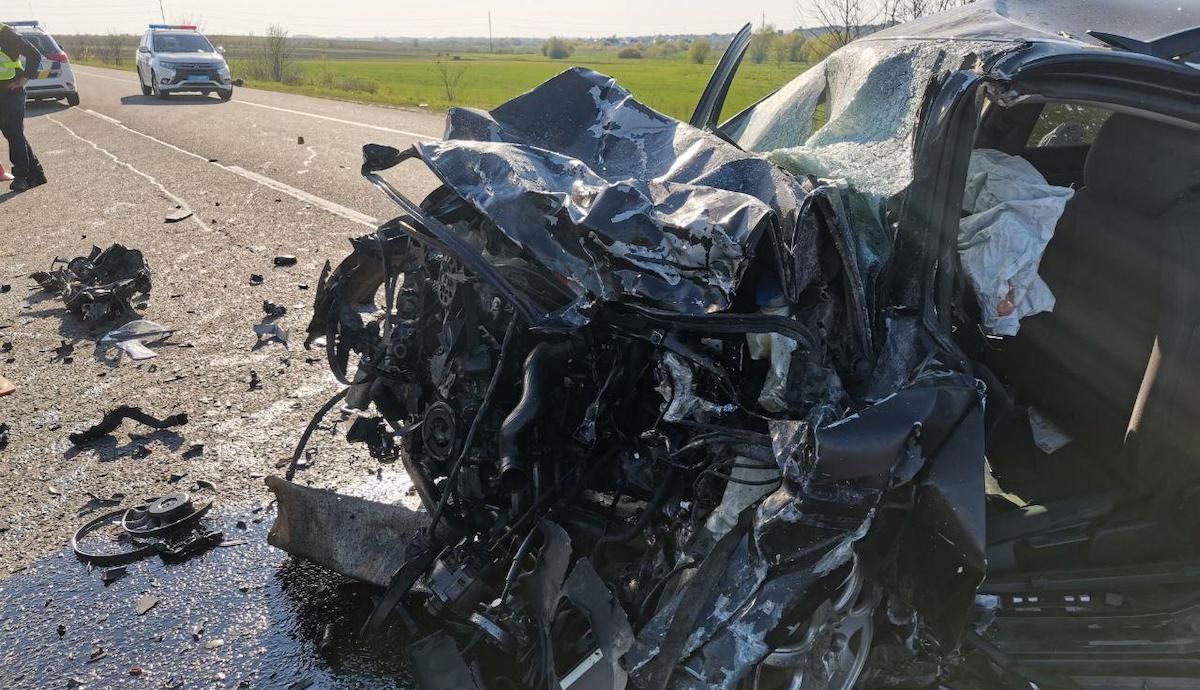 ДТП на трасі Київ – Чоп: у лікарні померла мати загиблої дитини ДТП на трасі Київ – Чоп: у лікарні померла мати загиблої дитини