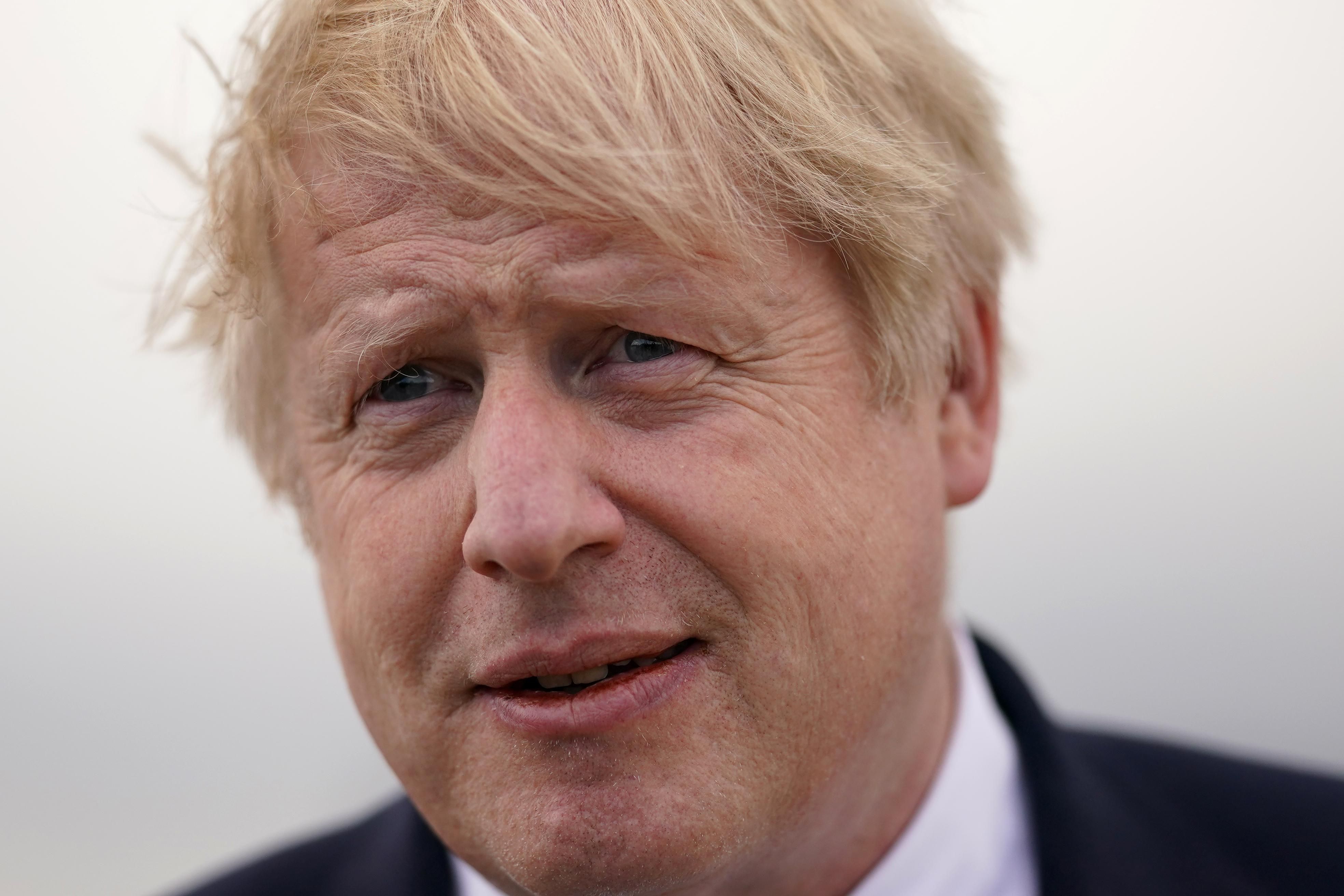 Проти Джонсона розпочали розслідування через карибські канікули Проти Джонсона розпочали розслідування через карибські канікули