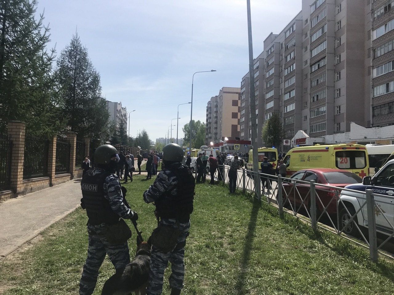 Силовики в РФ заявили, что нападающий в школе Казани действовал сам