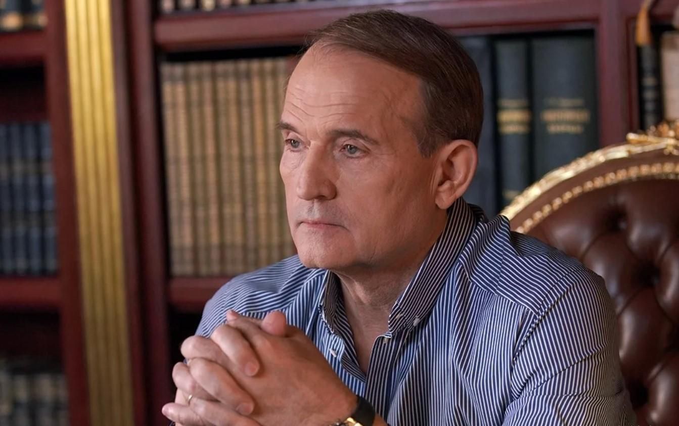 Медведчук может находиться в доме, где проводят обыски Медведчук может находиться в доме, где проводят обыски